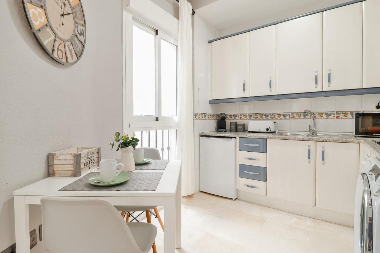 C14 - Nice Studio Close To Historical Center Málaga Exterior foto